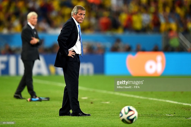 "I wonder what would happen if I just went over there and started dribbling..." (Getty Images)